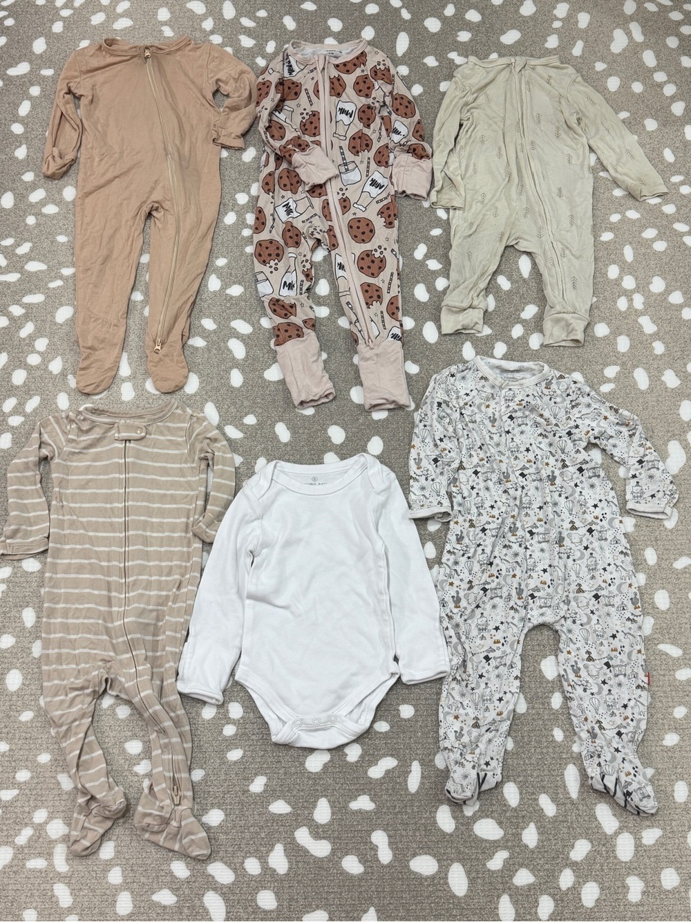 Lot of 6 neutral footies bamboo unisex baby beige milk cookies zippy onesie tan - Picture 10 of 12